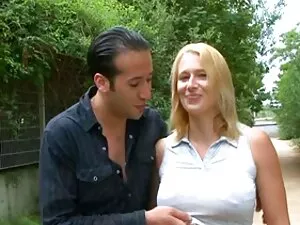 Verdadero anal Kylie ...